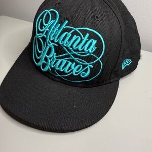 Atlanta Braves embroidered fitted hat, size 7 5/8